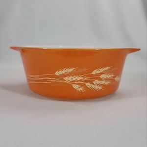 Vtg PYREX 472-B Autumn Harvest Casserole Dish